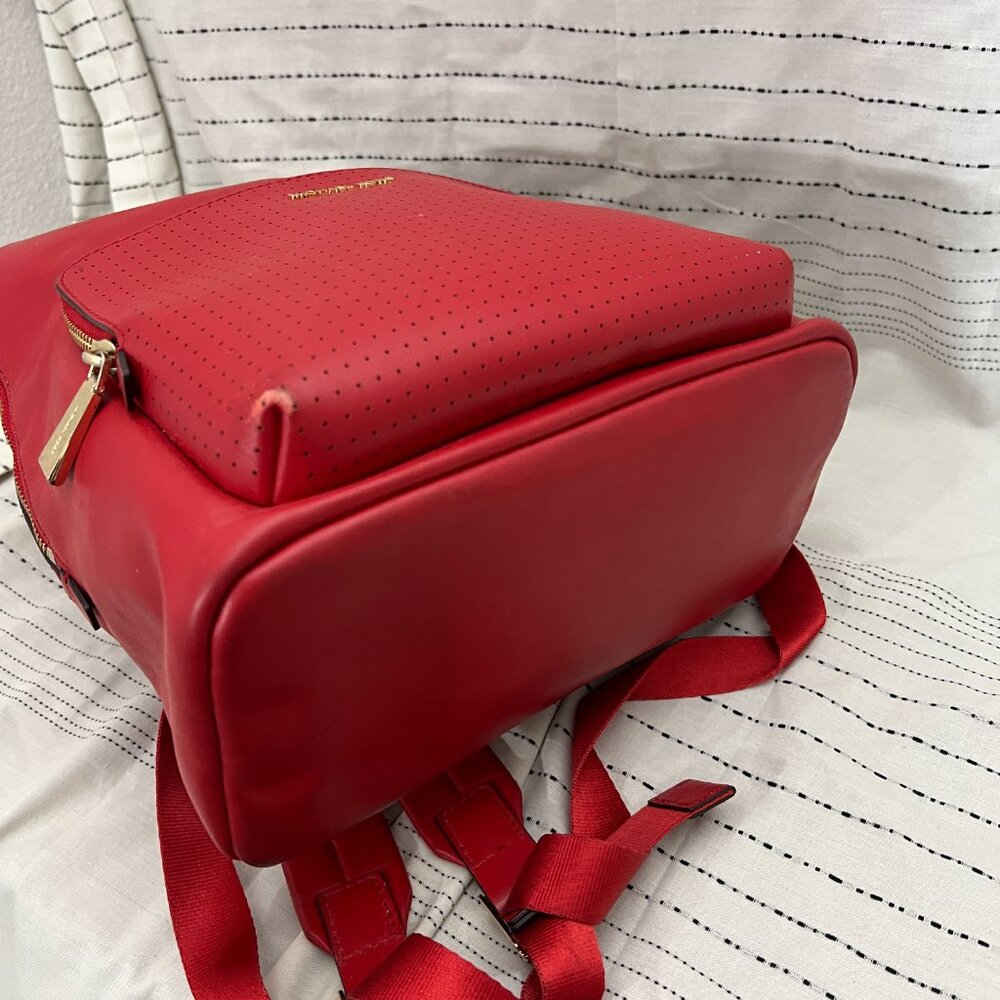 Michael Kors Wythe Large Backpack Red - Picture 4 of 8